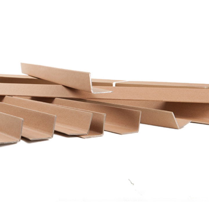 Kartonnen hoekprofielen 40x40x3mm, 1230mm (pallet 3300 st.) - 1